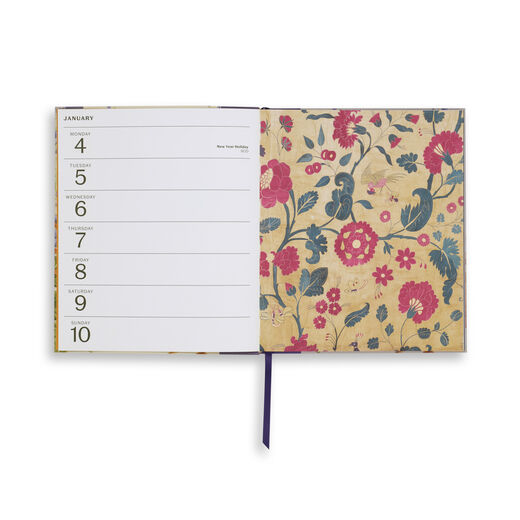 V&A 2027 desk diary